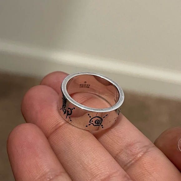 gucci ring size 8 or 9 - Picture 3 of 3